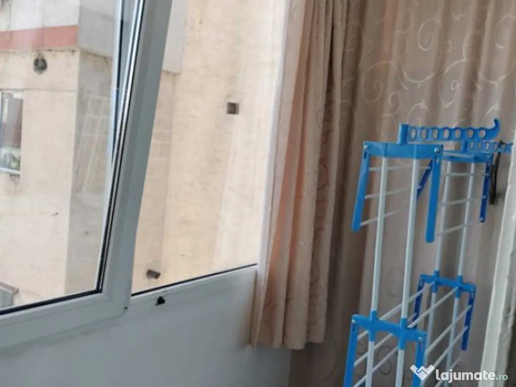 APARTAMENT 3 CAMERE - BULEVARD 