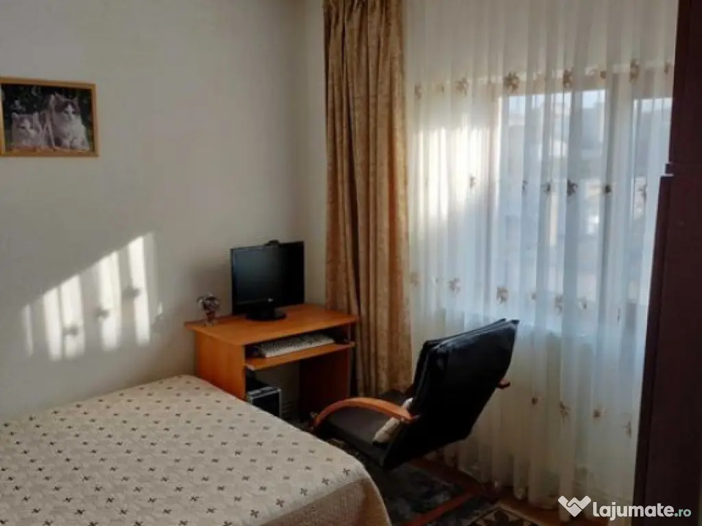 APARTAMENT 3 CAMERE - BULEVARD 