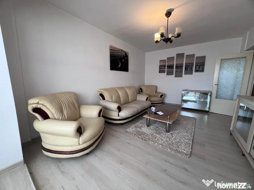 Apartament 2 camere,decomandat,zona Lido-Casa de pensii 