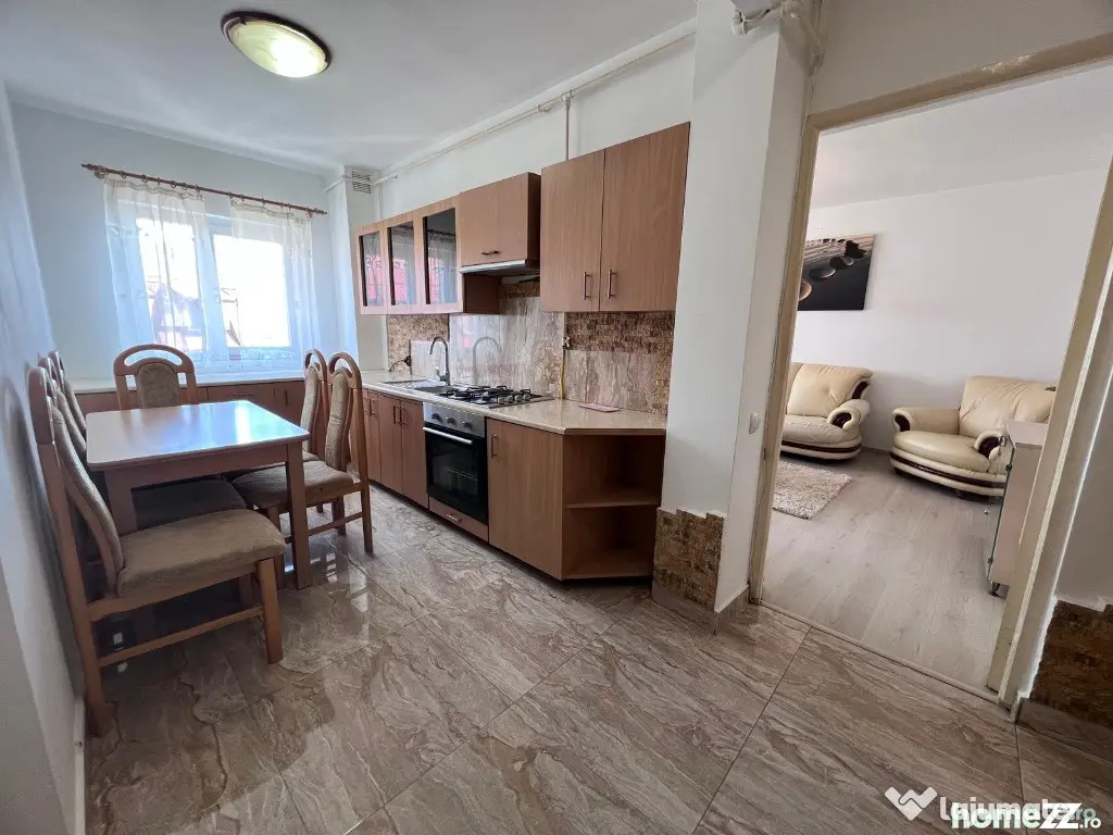 Apartament 2 camere,decomandat,zona Lido-Casa de pensii 