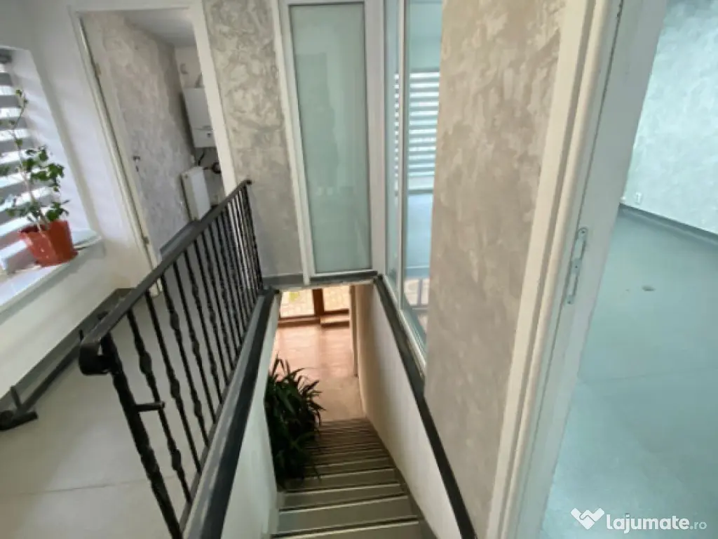 Spatiu comercial, 98mp, Bulevardul 1 Mai 