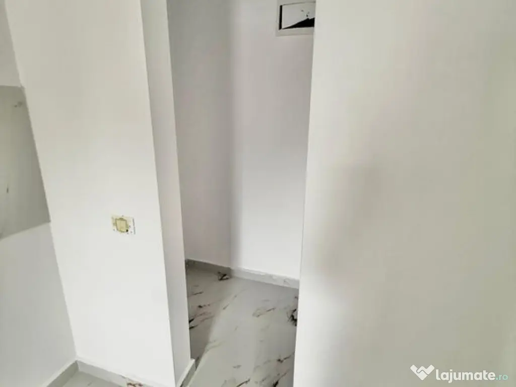 Garsoniera cartier Militari Residence- mutare imediata!!