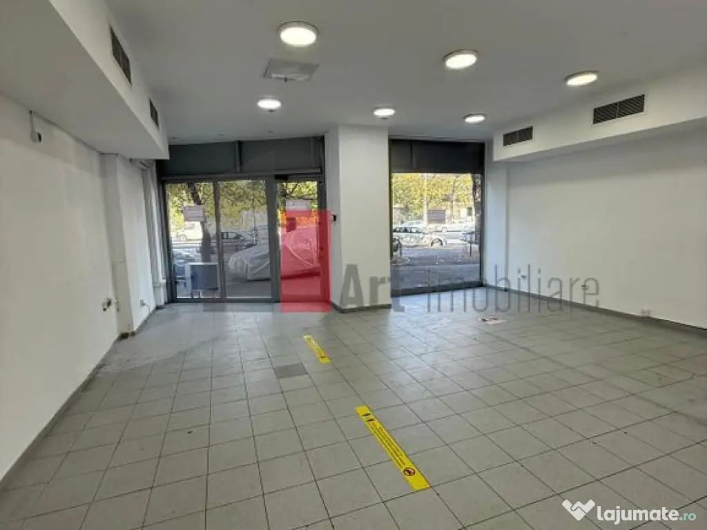 Spatiu comercial de inchiriat in zona Mihalache/Domenii/T... 