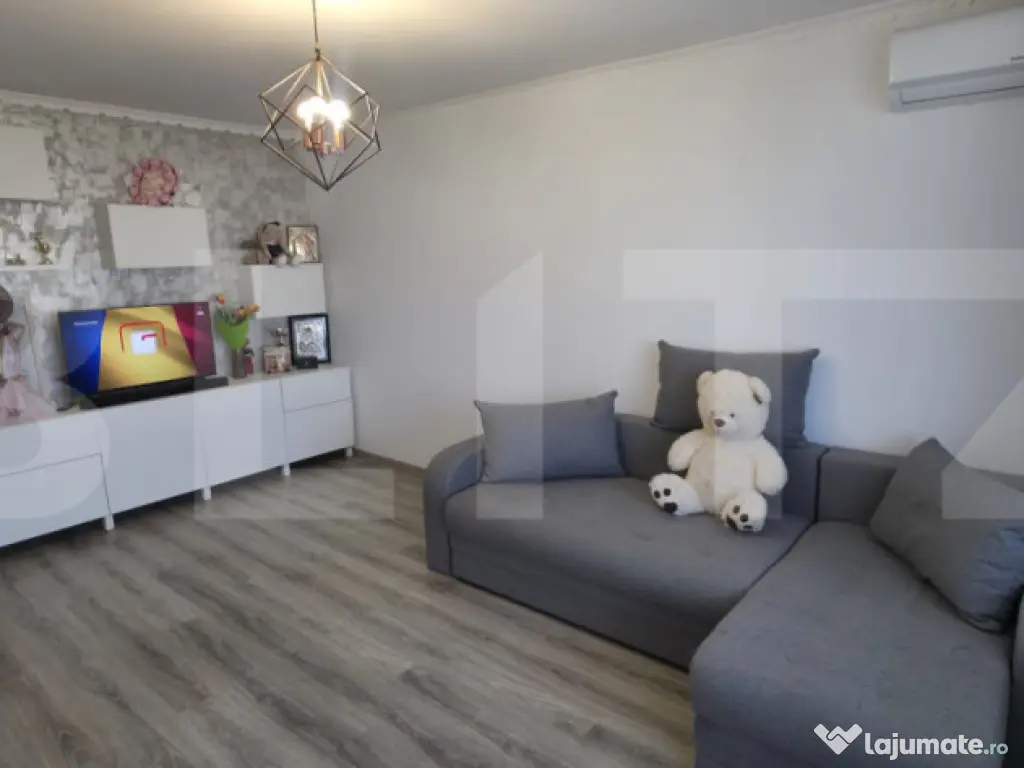 Apartament 2 camere ,decomandat , 50 mp ,zona Vest