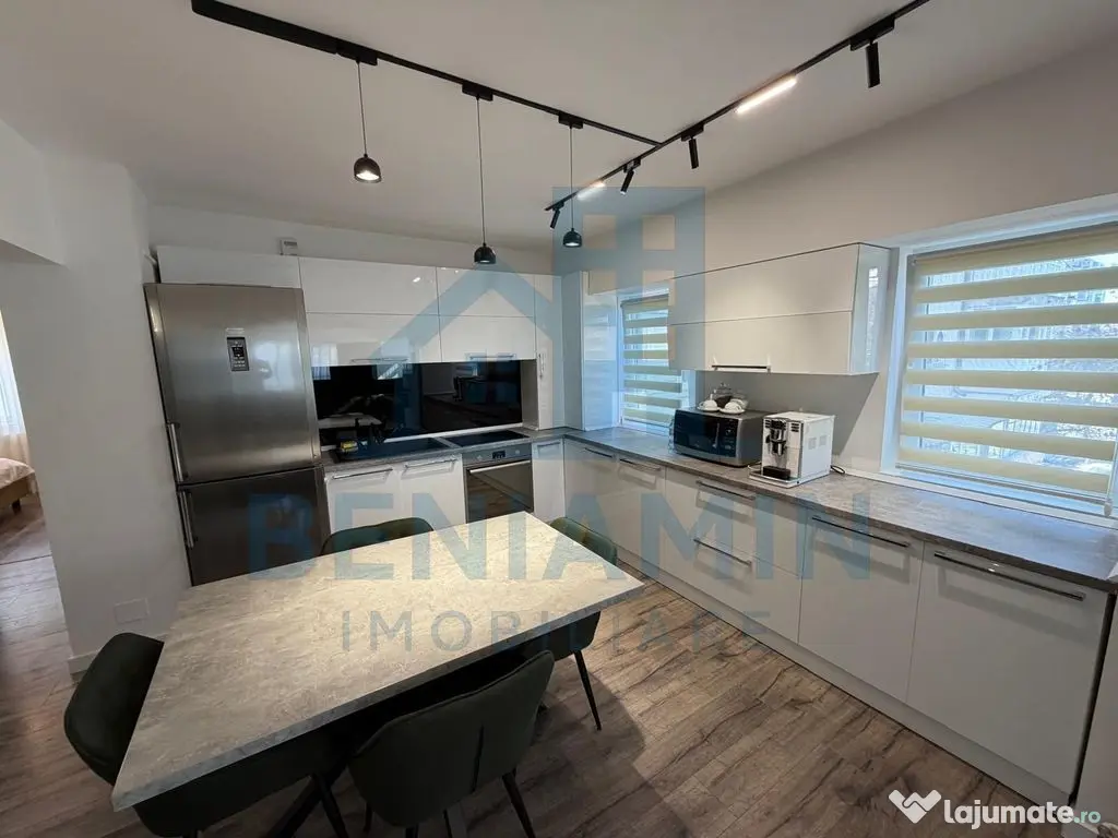 3 Decomandate-Etaj 2-Centrala termica-83mp-Mobilat-Utilat... 