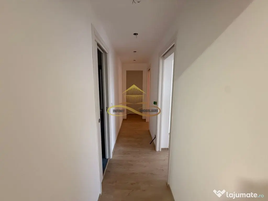 Apartament 3 camere complet renovat de vanzare in Bacau 