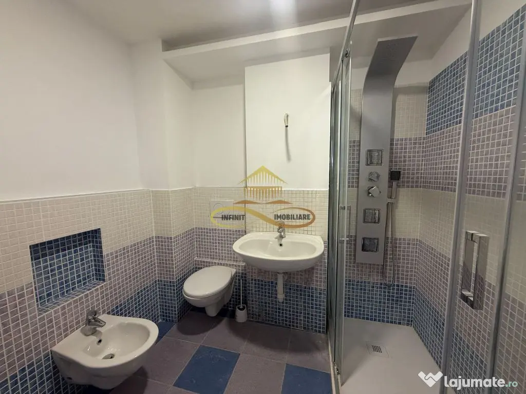 Apartament 3 camere complet renovat de vanzare in Bacau 