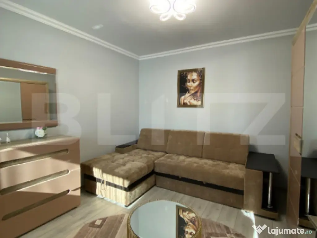 BLITZ propune spre vânzare apartament cu 3 camere, situat ? 