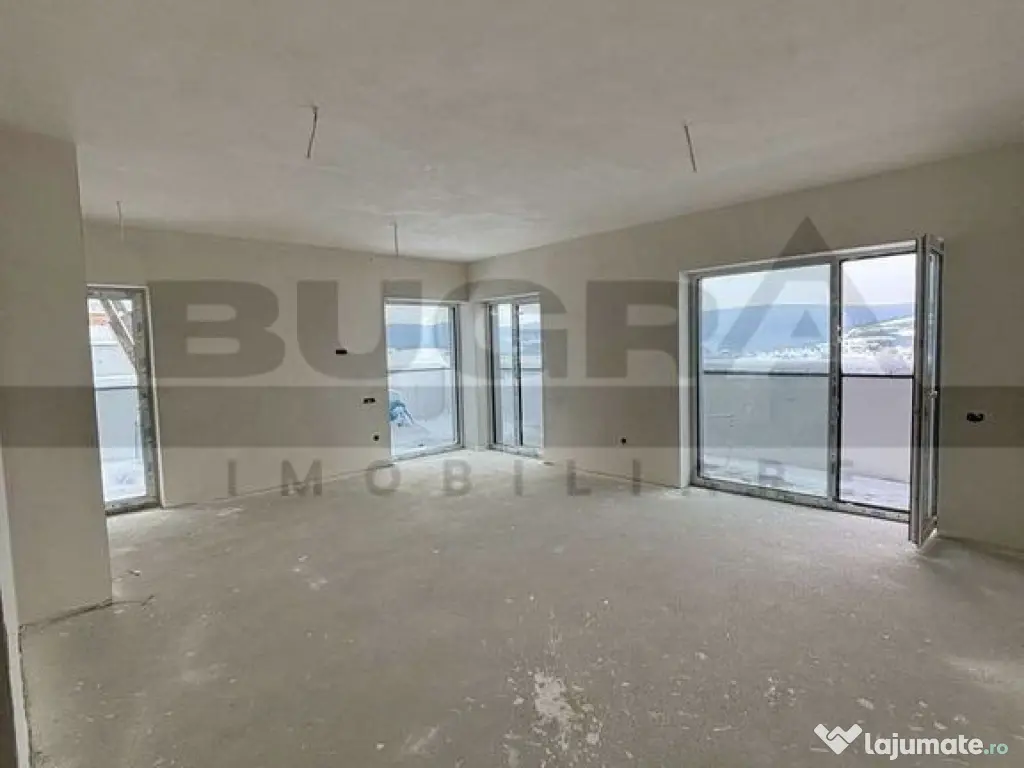 Apartament de 3 camere, 77mp + 50mp terasa, parcare, Baciu 