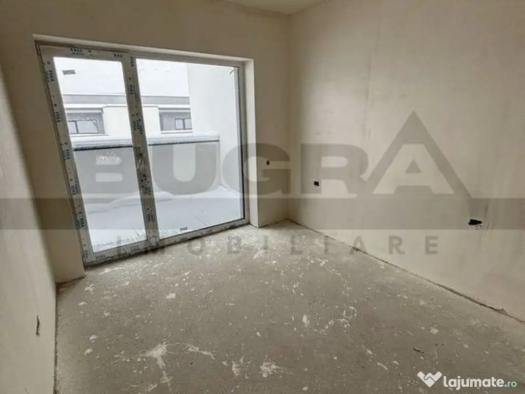 Apartament de 3 camere, 77mp + 50mp terasa, parcare, Baciu 