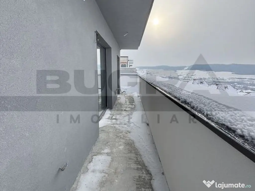 Apartament de 3 camere, 77mp + 50mp terasa, parcare, Baciu 