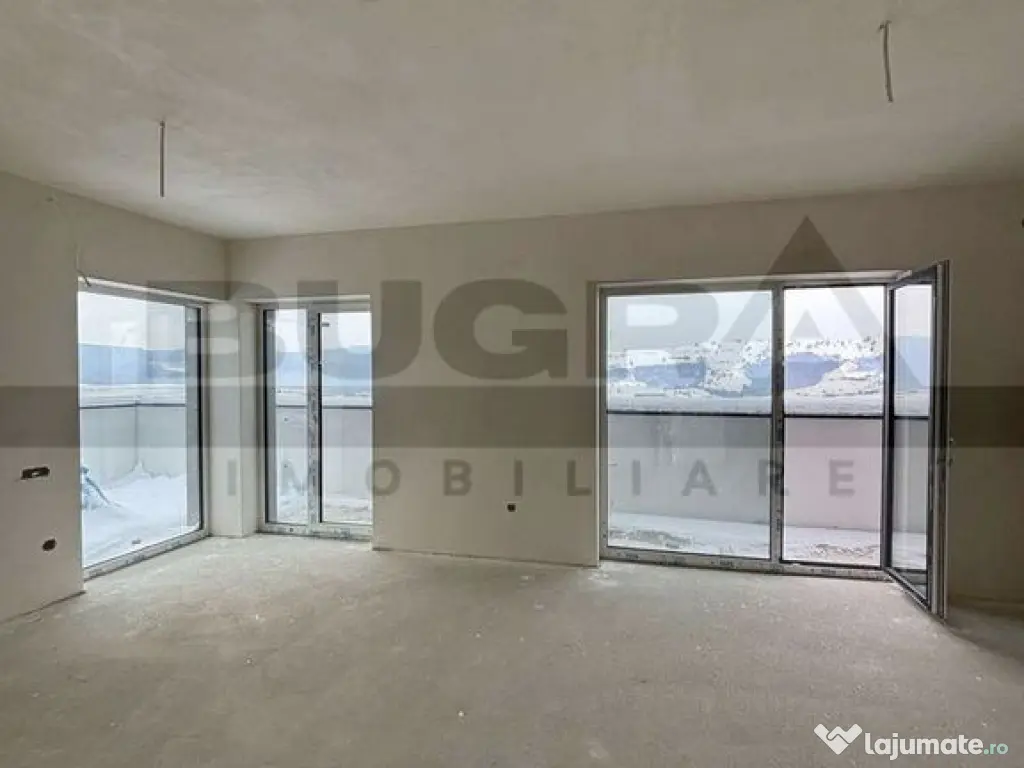 Apartament de 3 camere, 77mp + 50mp terasa, parcare, Baciu 