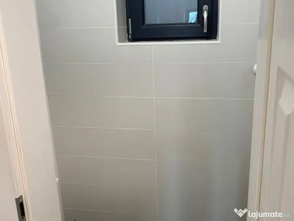 3 camere decomandat, 90 mp, vedere Mănăstirea Radu Vodă 