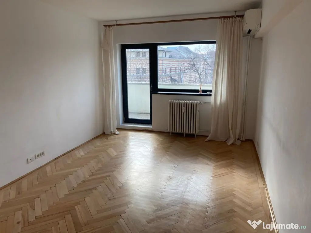 3 camere decomandat, 90 mp, vedere Mănăstirea Radu Vodă 