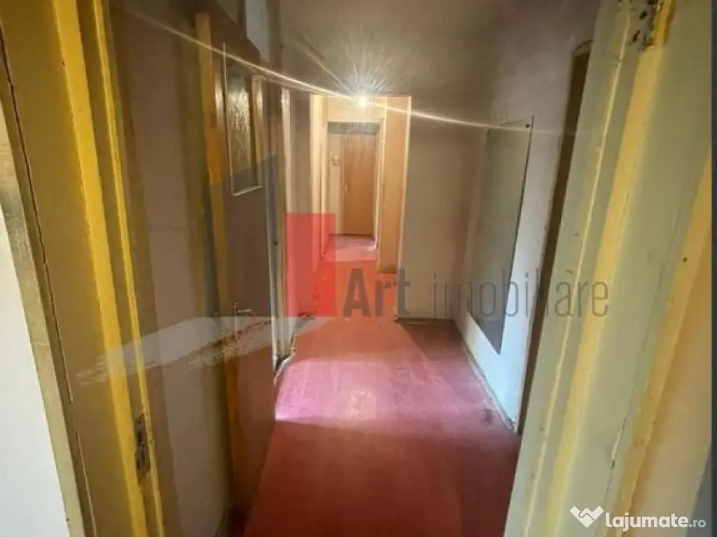 APARTAMENT 4 CAMERE STEFAN CEL MARE 