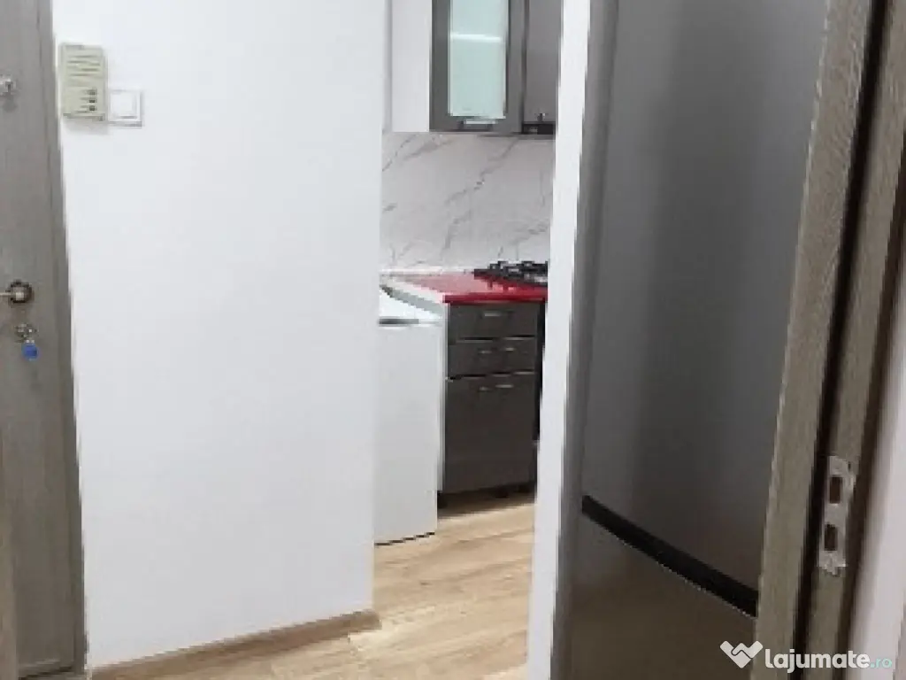 P.F Apartament 2 camere Podu Ros et.1