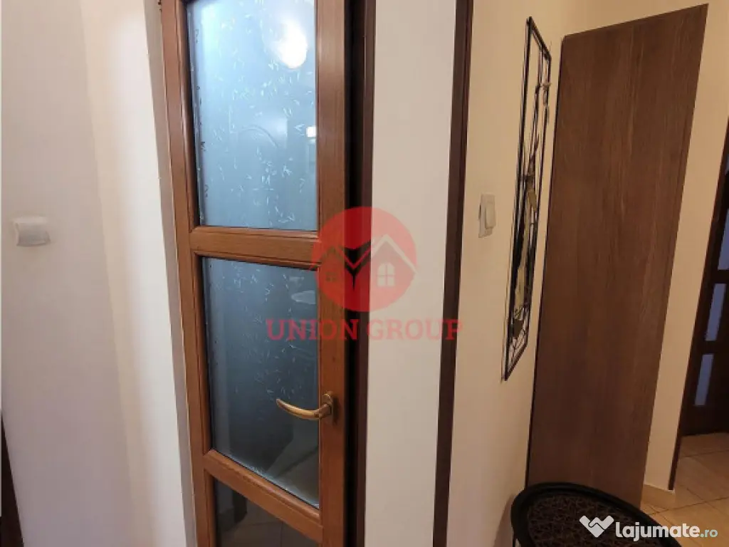 Apartament 3 Camere Decomandat, Mobilat Utilat Modern, Zona 