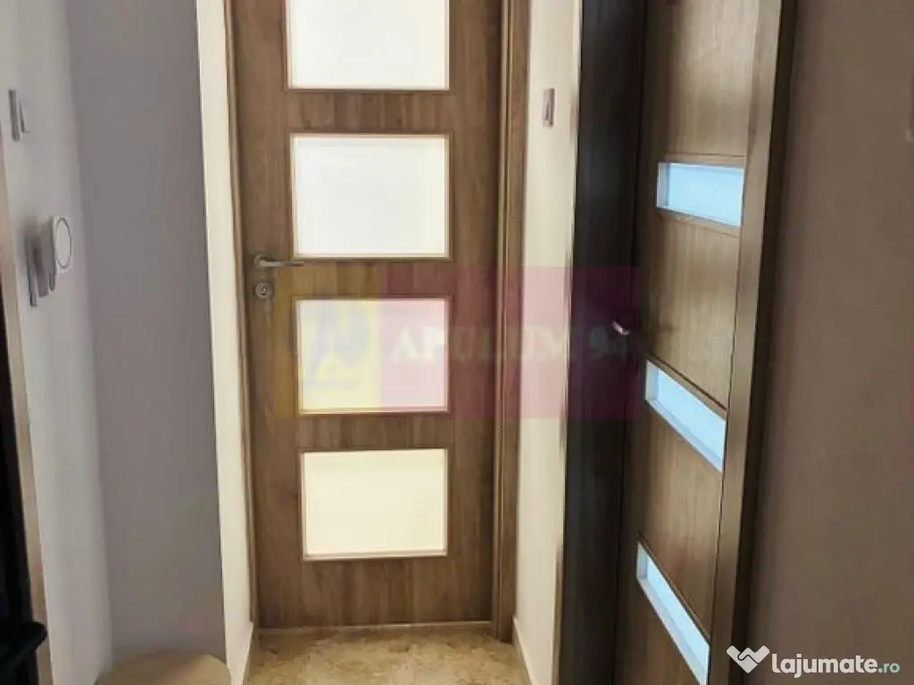 Garsoniera Calea Dorobantilor- stradal. 