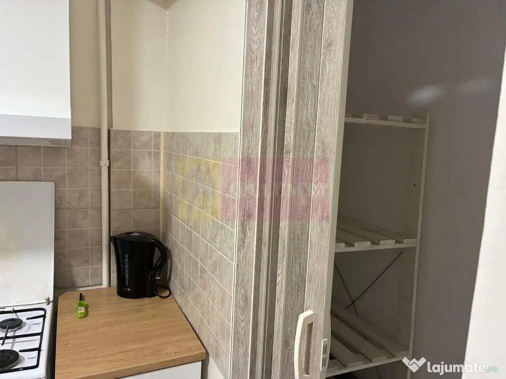 Garsoniera Calea Dorobantilor- stradal.