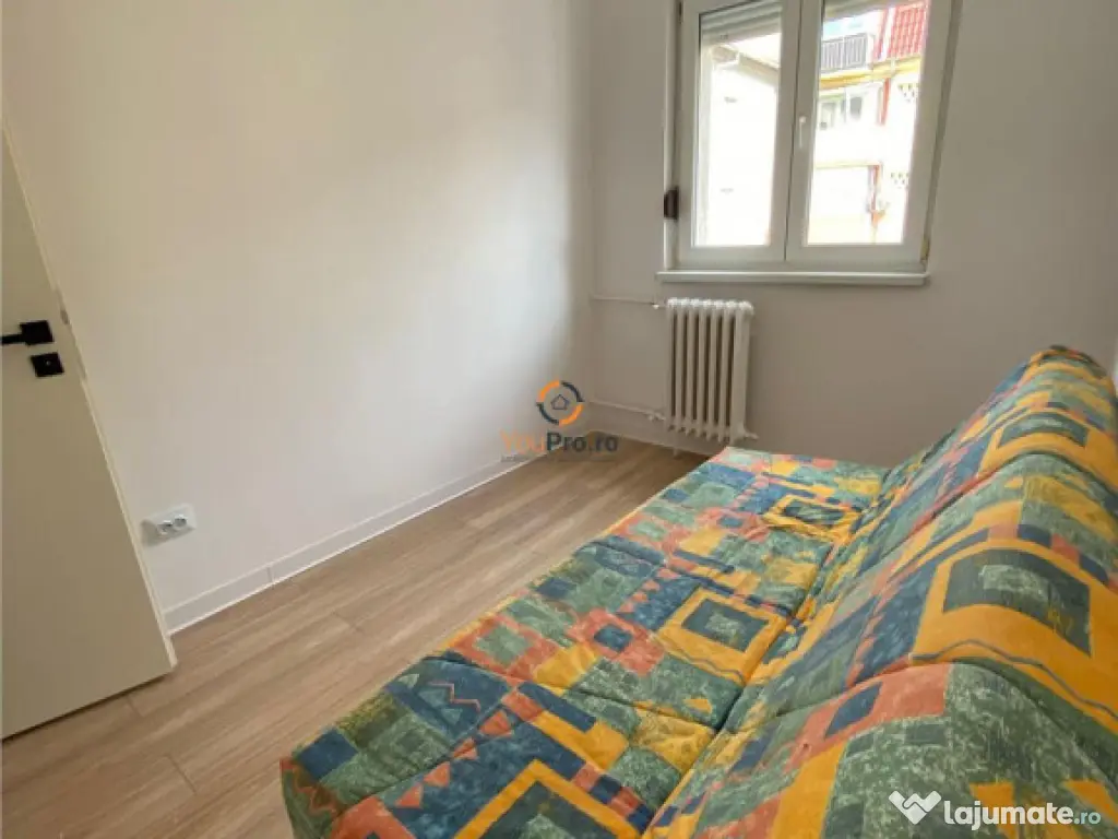 Apartament 3 camere etaj 3 zona Girocului 