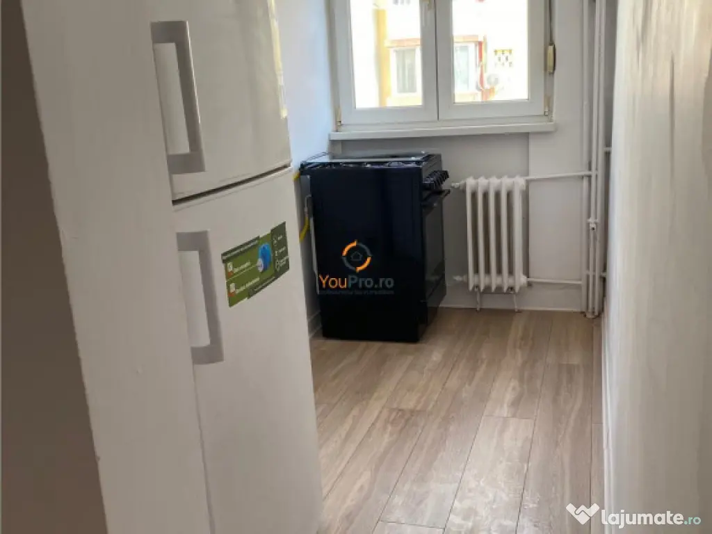 Apartament 3 camere etaj 3 zona Girocului 