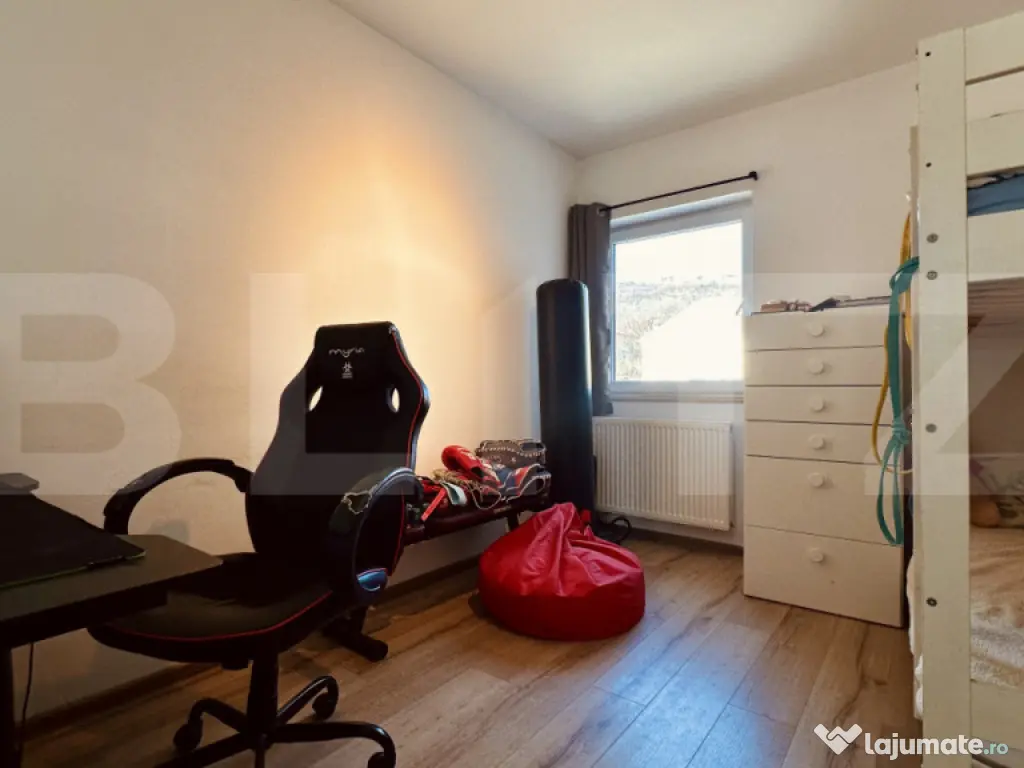 Apartament 3 camere, centrala gaz, terasa 13mp 