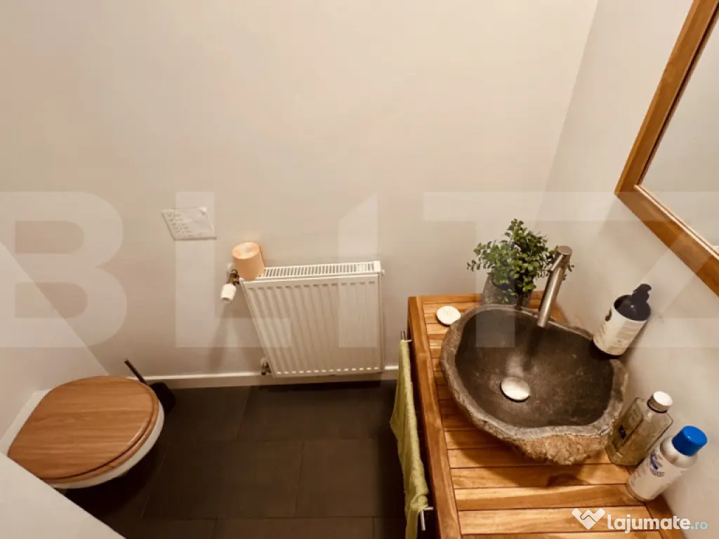Apartament 3 camere, centrala gaz, terasa 13mp 