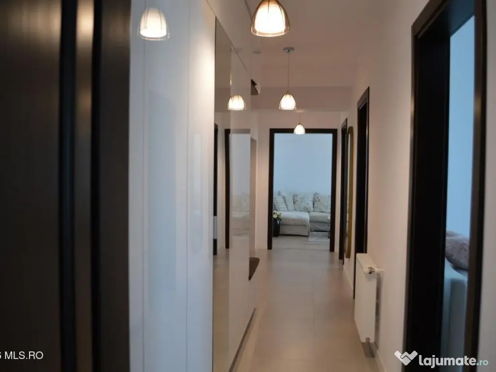 Fratii Golesti - McDonald's - Apartament 3 Camere cu Garaj 