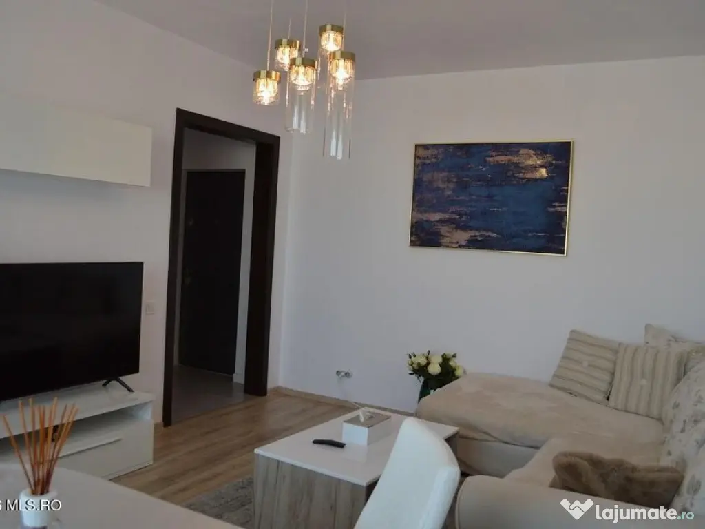 Fratii Golesti - McDonald's - Apartament 3 Camere cu Garaj 