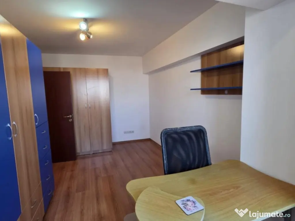 3 CAMERE UNIRII ROND PIATA ALBA IULIA 