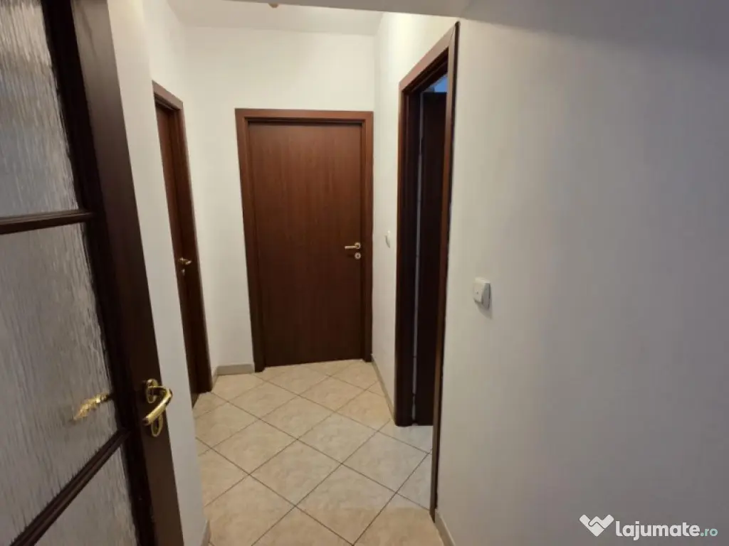 3 CAMERE UNIRII ROND PIATA ALBA IULIA 