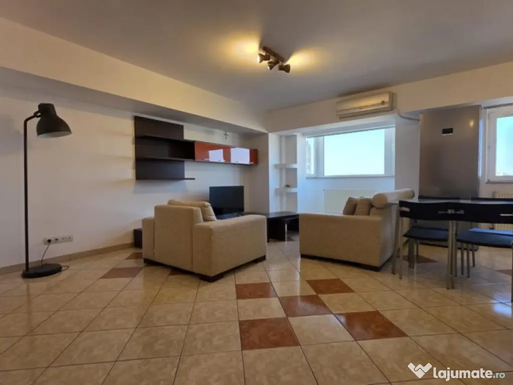 3 CAMERE UNIRII ROND PIATA ALBA IULIA 