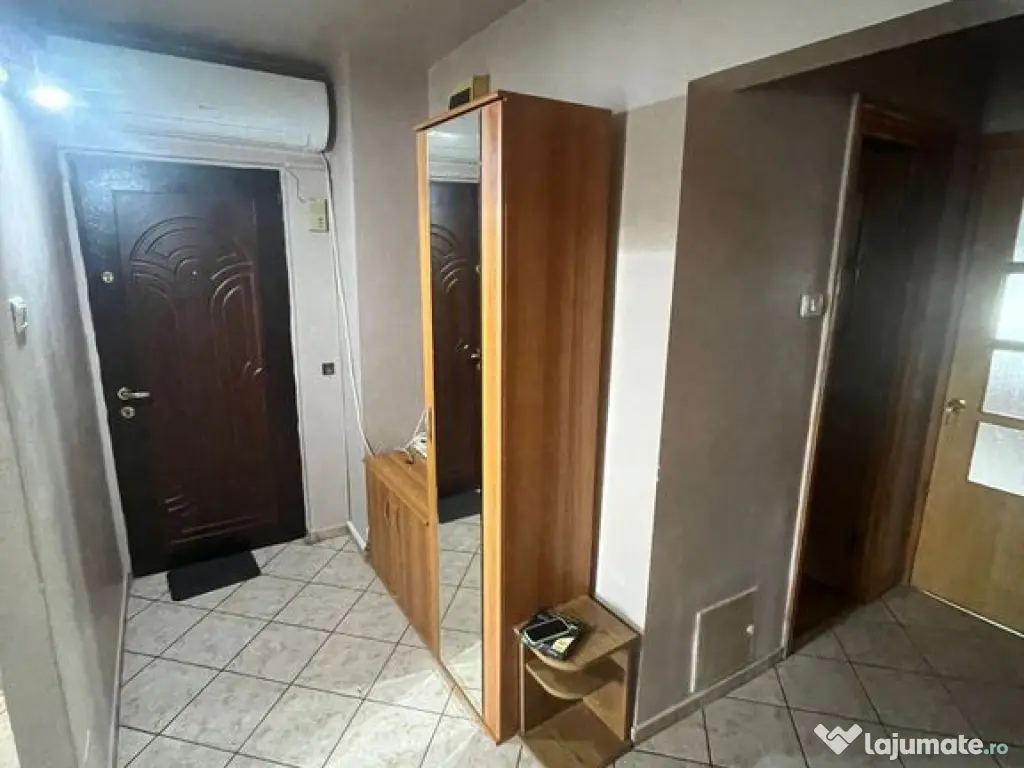 Apartament 3 camere Faleza Nord 