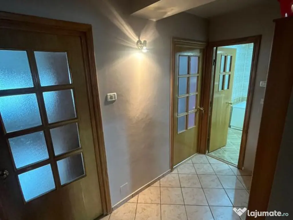 Apartament 3 camere Faleza Nord 