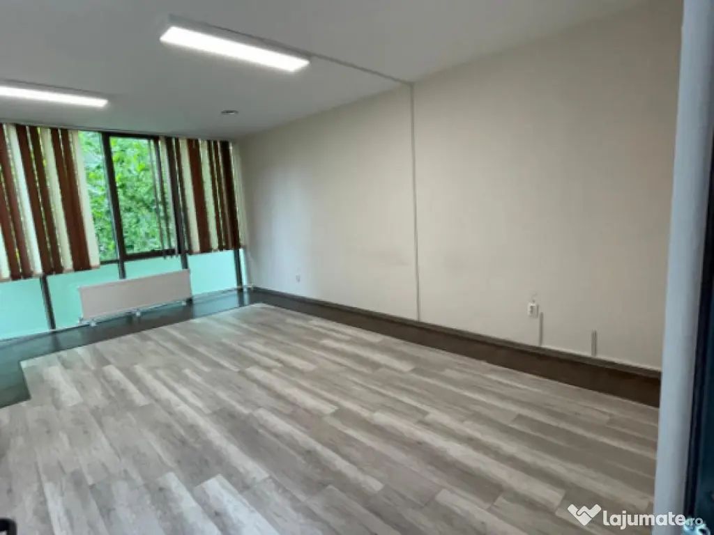 Spatiu comercial, termen lung, zona Faleza Nord 