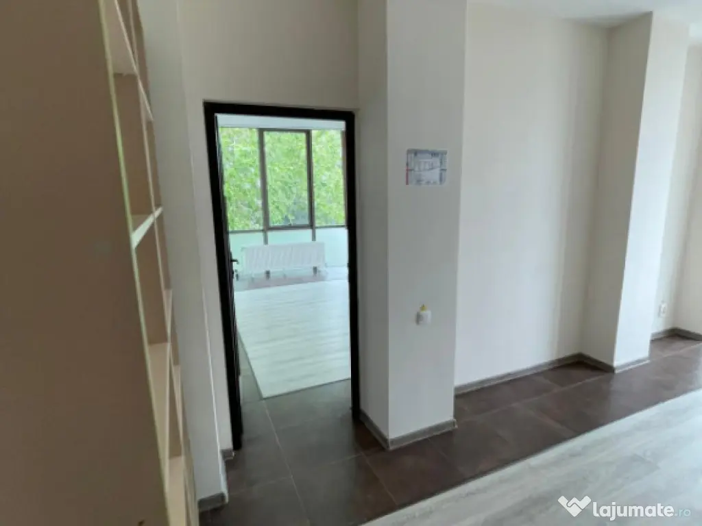 Spatiu comercial, termen lung, zona Faleza Nord 