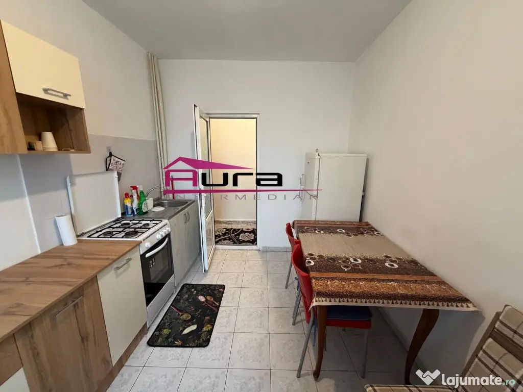 Inchiriez apartament 2 camere zona Visa 