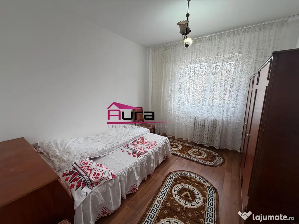 Inchiriez apartament 2 camere zona Visa 