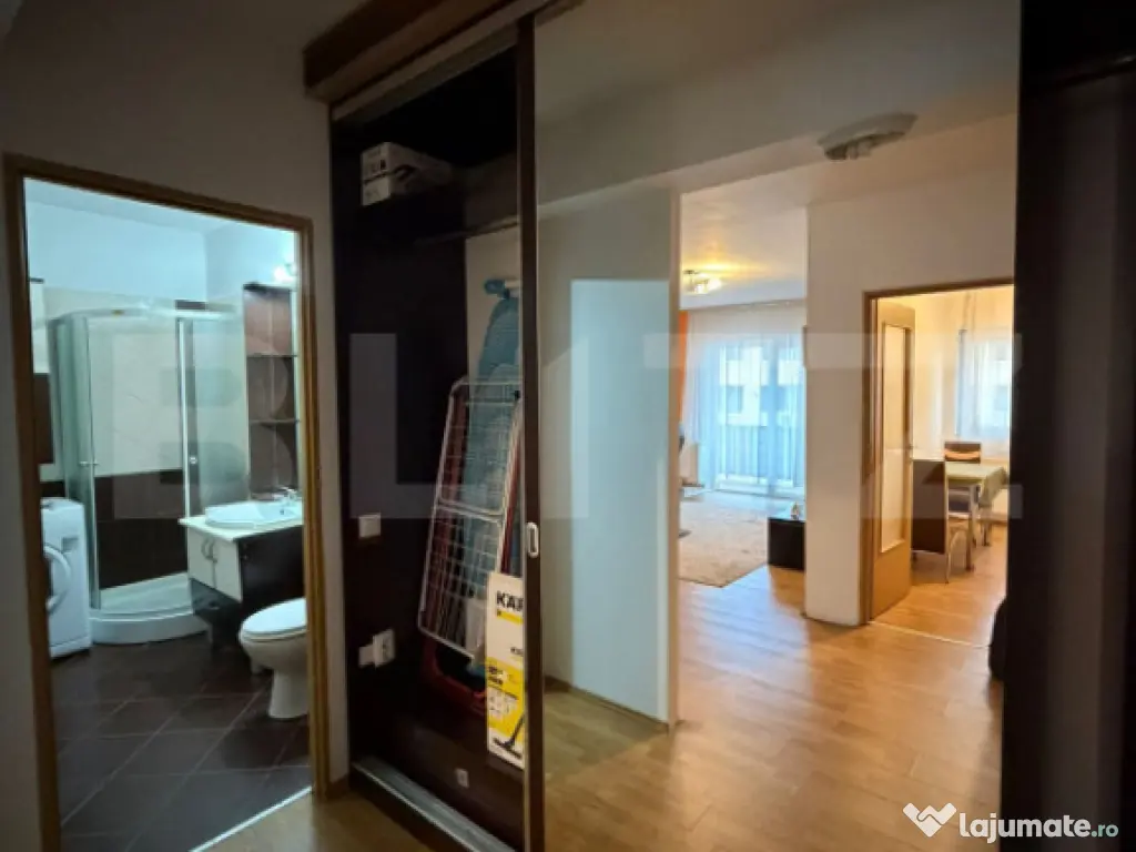 Apartament 1 camera, decomandat, parcare, zona Florilor 