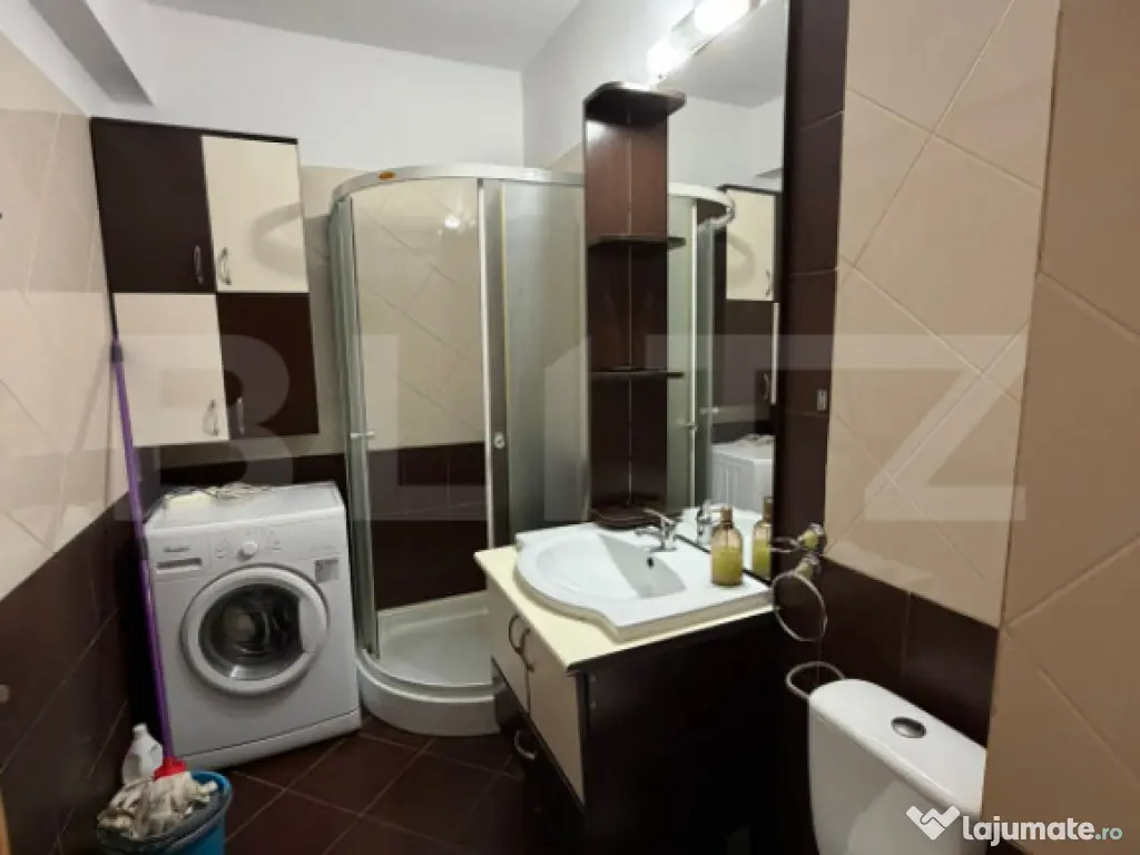 Apartament 1 camera, decomandat, parcare, zona Florilor 