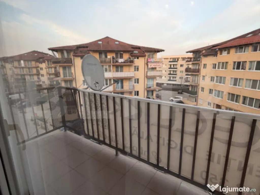 Apartament 1 camera, decomandat, parcare, zona Florilor 