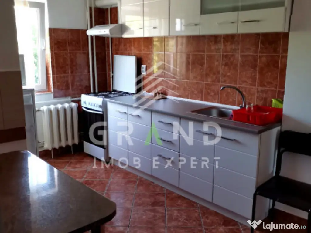 2 CAMERE DECOMANDAT | BALCON | MĂNĂȘTUR / ALEEA BRATEȘ