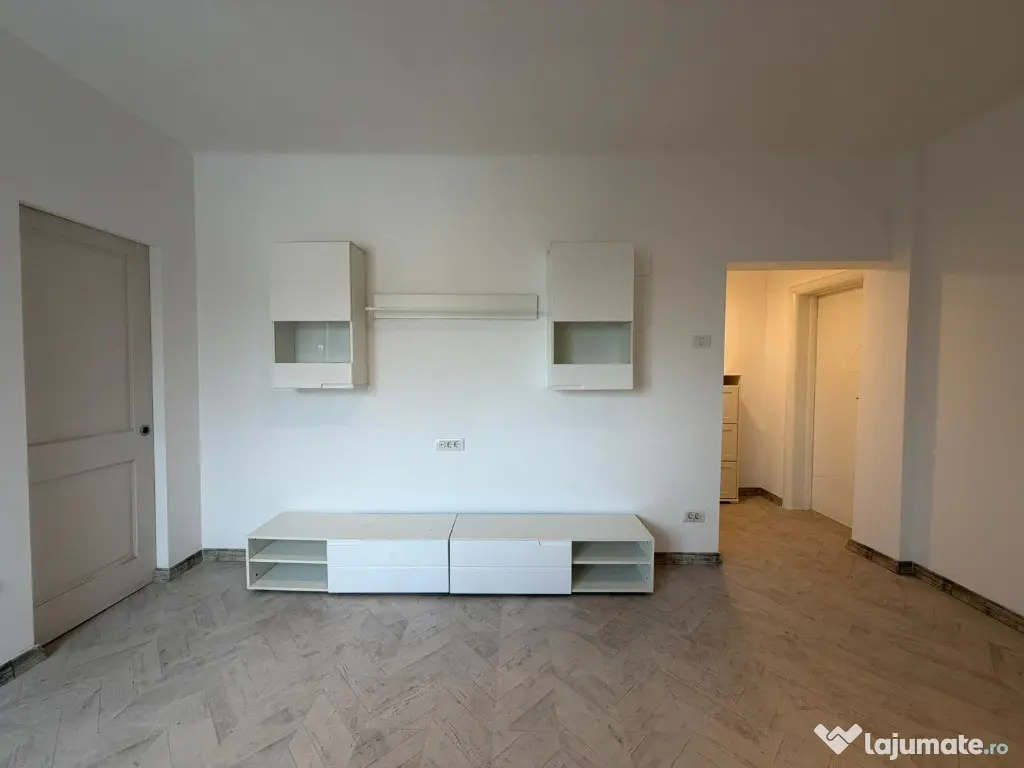 3 camere 2 bai etaj 3 apartament renovat recent, proprietar 