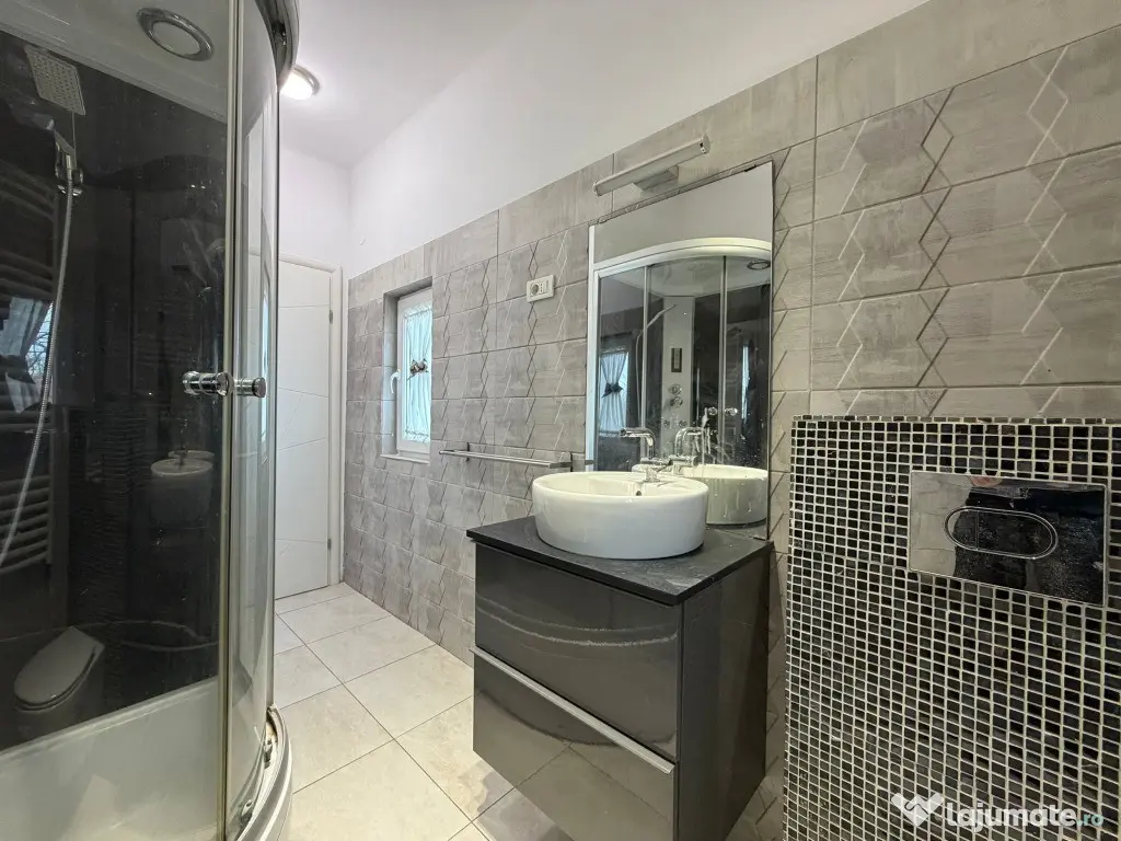 3 camere 2 bai etaj 3 apartament renovat recent, proprietar 