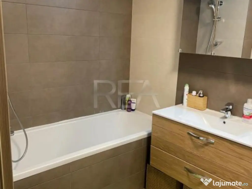 3 Camere + 2 Locuri de Parcare 21 Residence 