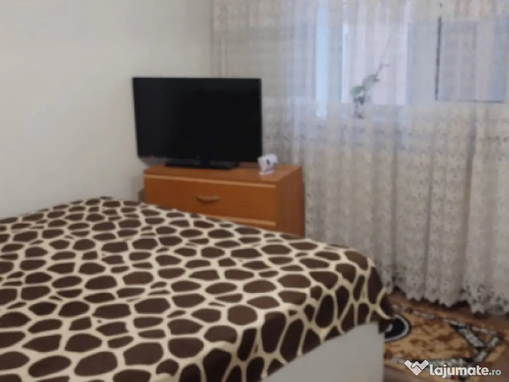 Apartament 2 camere de vanzare, situat in zona Poarta 6 
