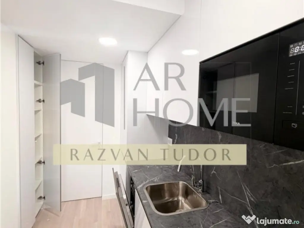 Apartament 3 camere, loc de parcare , Ploiesti, ultracentral 