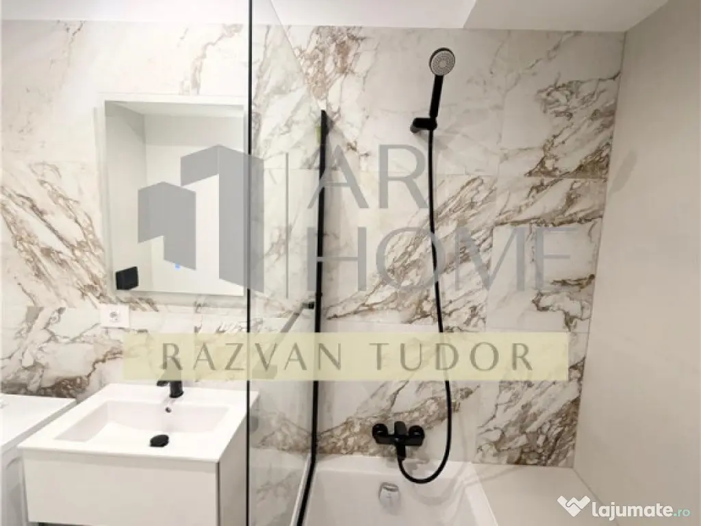 Apartament 3 camere, loc de parcare , Ploiesti, ultracentral 