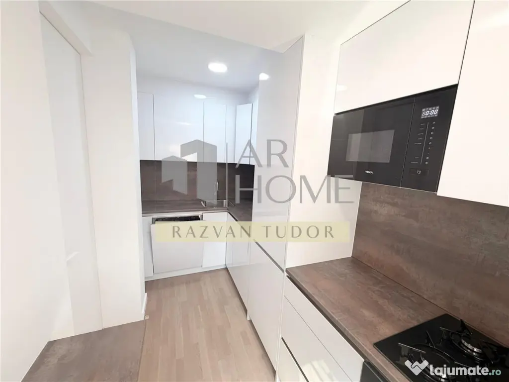 Apartament 2 camere, loc de parcare , Ploiesti, ultracentral 