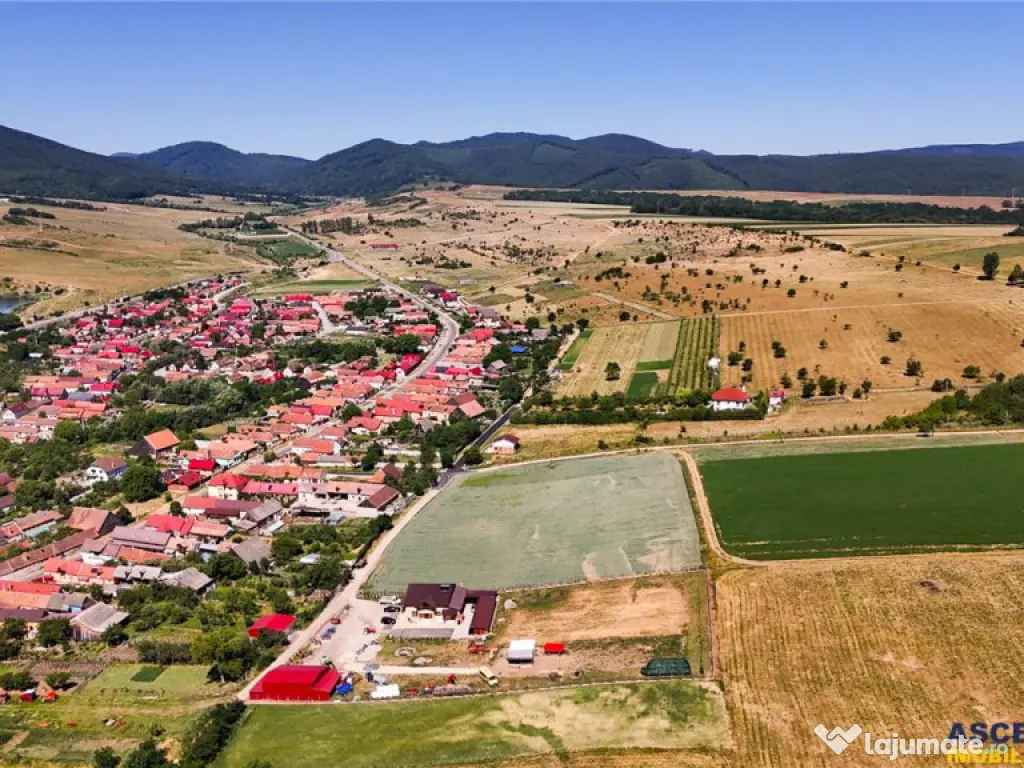 FILM! 1.400 mp, teren intravilan, in Maierus, Brasov 